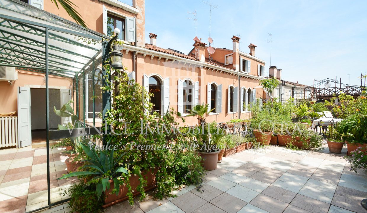 appartamento-vendita-venezia-lusso.jpg15