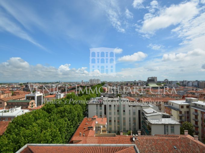 VeNICe lmmobiliare Cera