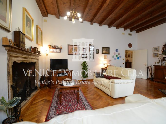 VeNICe lmmobiliare Cera