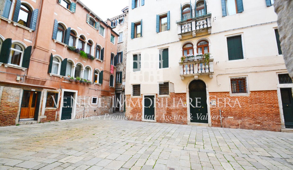 VeNICe lmmobiliare Cera